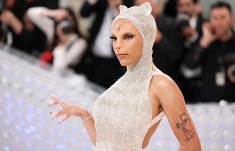 Những trang phục "độc, lạ" tại Met Gala 2023