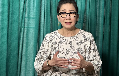 NSƯT Thanh Thanh Tâm khóc vì nhớ chiếc nôi "xung kích thanh niên Trần Hữu Trang"