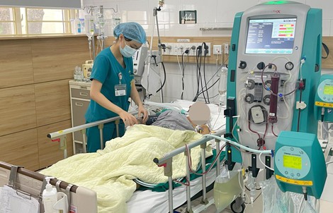 Cả gia đình ngộ độc nấm rừng, 3 người tử vong