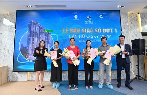 C-Holdings chính thức bàn giao sổ hồng cho cư dân C-Sky View