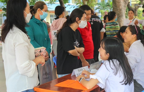 TP HCM yêu cầu giáo viên, học sinh cam kết không sử dụng shisha, thuốc lá điện tử
