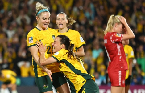 World Cup nữ 2023: Thắng Đan Mạch, Úc duy trì tham vọng vô địch