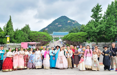 “Thu Vàng Đưa Lối” – Du lịch lãng mạn cùng Vietluxtour