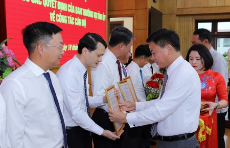 Tỉnh ủy Thanh Hóa điều động, bổ nhiệm 13 vị trí lãnh đạo chủ chốt