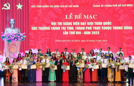 Bế mạc hội thi giảng viên dạy giỏi toàn quốc các trường chính trị