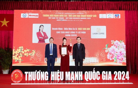 Nhật Kim Anh cùng Laura Coffee nhận vinh danh tại Thương hiệu mạnh Quốc gia 2024