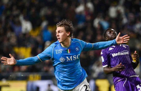 Chiến thắng áp đảo, Napoli vào thẳng chung kết Siêu cúp Ý