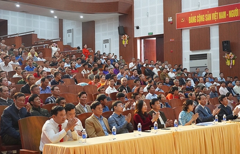 Tri ân hơn 400 cán bộ thôn, xóm ở Quảng Bình