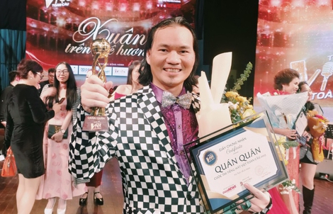 Thụy Vũ (AC&M) là quán quân "Tiếng hát Việt toàn cầu"