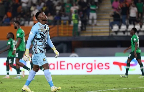 Em họ Onana gây thảm họa, Cameroon thua sốc ở đại chiến trước Nigeria