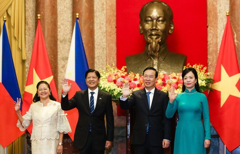 Chủ tịch nước Võ Văn Thưởng và Phu nhân đón Tổng thống Philippines và Phu nhân