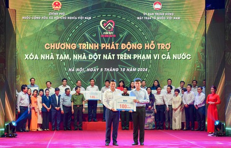 BIDV ủng hộ 100 tỉ đồng chung tay xóa nhà tạm, nhà dột nát