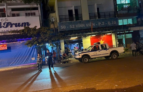 Vợ chồng chủ quán cà phê tử vong ở quận 10