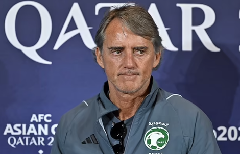 Ả Rập Saudi thi đấu kém cỏi, Roberto Mancini bị cách chức HLV trưởng