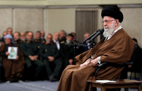 Thủ tướng Israel và lãnh tụ tối cao Iran tuyên bố "ngược chiều"