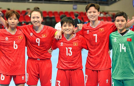 Thắng chủ nhà, futsal nữ Việt Nam đấu Thái Lan ở trận chung kết Đông Nam Á