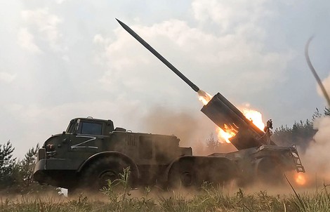Quân đội Ukraine thất thế, lực lượng Nga áp đặt "giờ G" tại Kursk