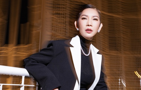 Xuân Lan biến báo ở thảm đỏ