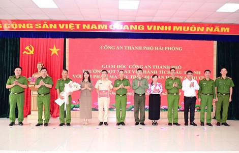 Vận chuyển hơn 2.000 viên "thuốc lắc" lấy 20 triệu tiền công