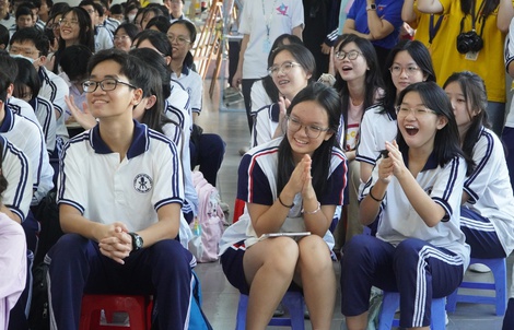TP HCM điều chỉnh lịch nghỉ Tết: Giải quyết hợp tình, hợp lý cho học sinh