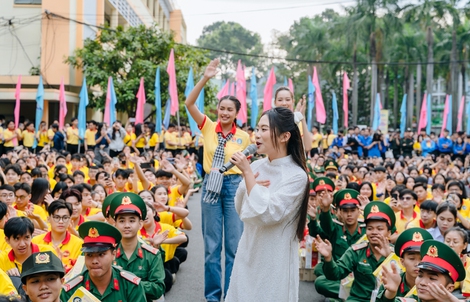 Phương Mỹ Chi lần thứ 2 trở thành đại sứ chiến dịch "Xuân tình nguyện"