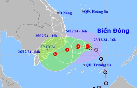 Bão số 10 chuyển hướng, Nam Trung bộ mưa lớn