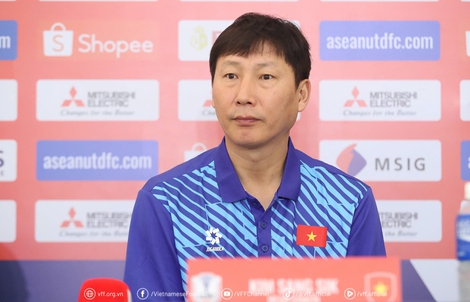 HLV Kim Sang-sik hướng mục tiêu đưa tuyển Việt Nam vô địch ASEAN Cup 2024