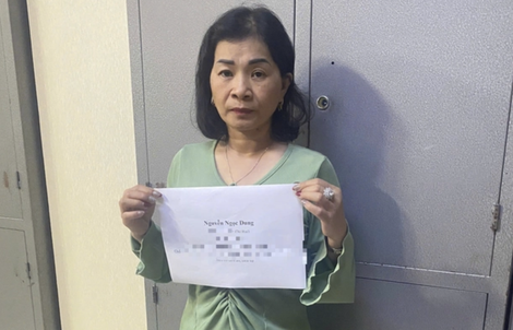Công an ở TP HCM bắt một phụ nữ có biệt danh "Chị Hai"