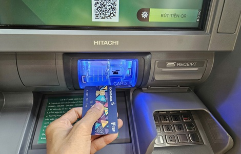 Cuối năm, coi chừng thủ đoạn đánh cắp thông tin thẻ khi rút tiền ở máy ATM