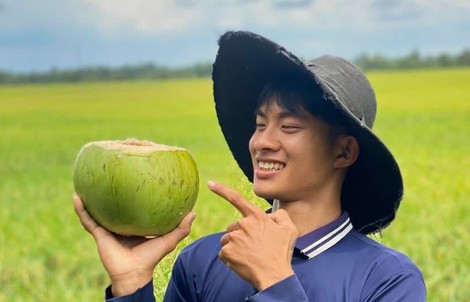 TikToker Lê Tuấn Khang và trend “đám giỗ bên cồn”