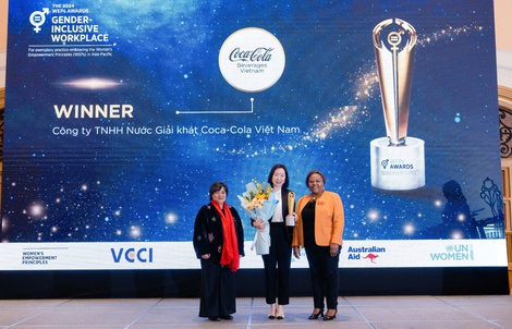 Coca-Cola Việt Nam xuất sắc giành 3 giải thưởng trong một tháng