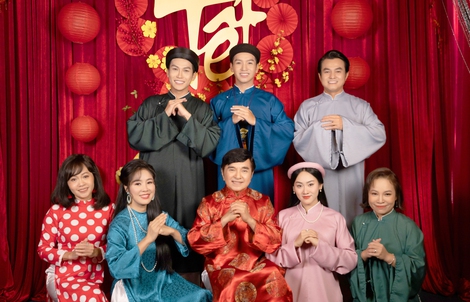 Phim "Sáng đèn" dời lịch chiếu, "Mai" của Trấn Thành lập kỷ lục