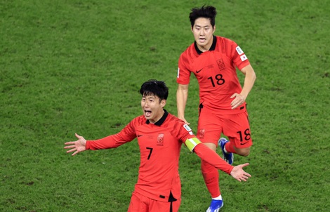 Sao trẻ PSG lên tiếng xin lỗi sau khi đánh nhau với Son Heung-min