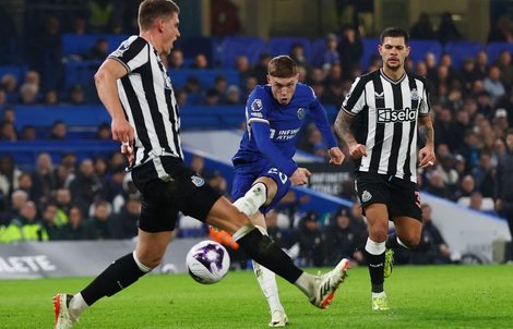 Chelsea đãi tiệc bàn thắng với Newcastle, fan vẫn hồi hộp