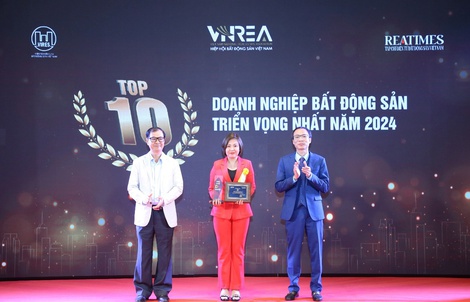 Trường Sơn Land được vinh danh Top 10 doanh nghiệp BĐS triển vọng nhất năm 2024