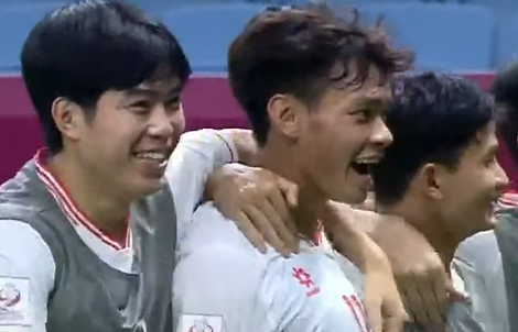 U23 Việt Nam - U23 Kuwait 3-1: Vĩ Hào lập cú đúp