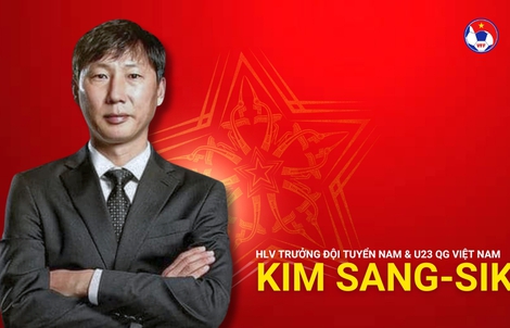 Ông Kim Sang-sik chính thức làm HLV trưởng tuyển Việt Nam