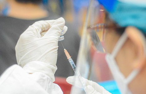 Thời điểm tiêm mũi vắc-xin AstraZeneca cuối cùng ở Việt Nam là khi nào?