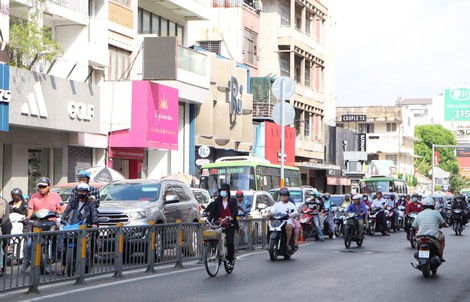 Trăn trở về văn hóa giao thông