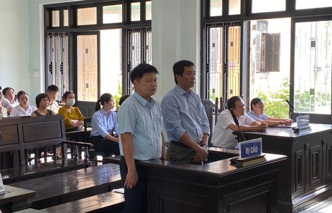 Lý do cựu giám đốc và kế toán trưởng CDC Thừa Thiên - Huế thoát án tù