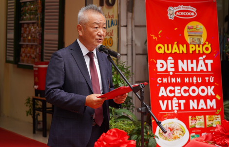 Acecook Việt Nam khai trương quán Phở ăn liền Đệ Nhất tại Hà Nội