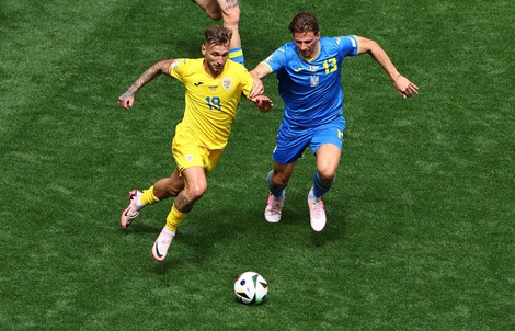 Euro 2024: Romania bùng nổ, đè bẹp Ukraine ba bàn trắng