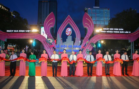 Kỷ niệm 326 năm thành lập TP Sài Gòn - Chợ Lớn - Gia Định - TP HCM