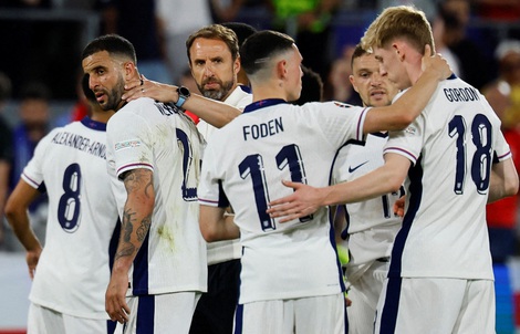 Euro 2024: Soi tỉ số Anh – Slovakia và Tây Ban Nha – Georgia