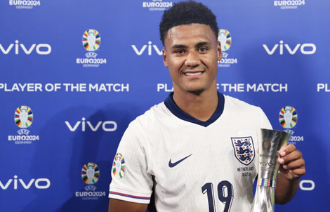 "Siêu dự bị" Ollie Watkins nhận mưa lời khen với siêu phẩm ở bán kết Euro 2024