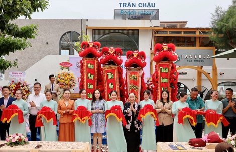 Trân Châu Beach & Resort ra mắt thương hiệu trà sữa và cửa hàng Tacerla Tea House