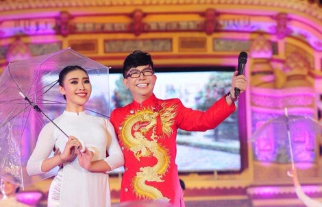 Long Nhật dời liveshow