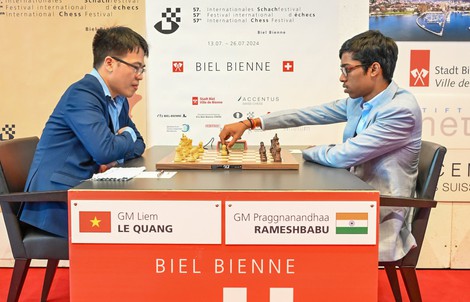 Đại kiện tướng Lê Quang Liêm giành hat-trick vô địch Biel Grandmaster
