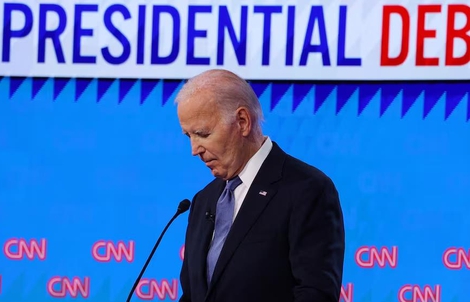 Tổng thống Biden nói mình "gần như ngủ quên" tại buổi tranh luận