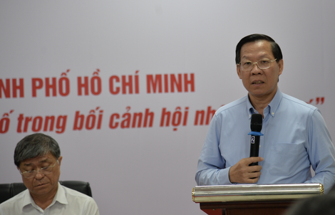 Chủ tịch UBND TP HCM chỉ đạo tháo gỡ vướng mắc cho các trường ĐH